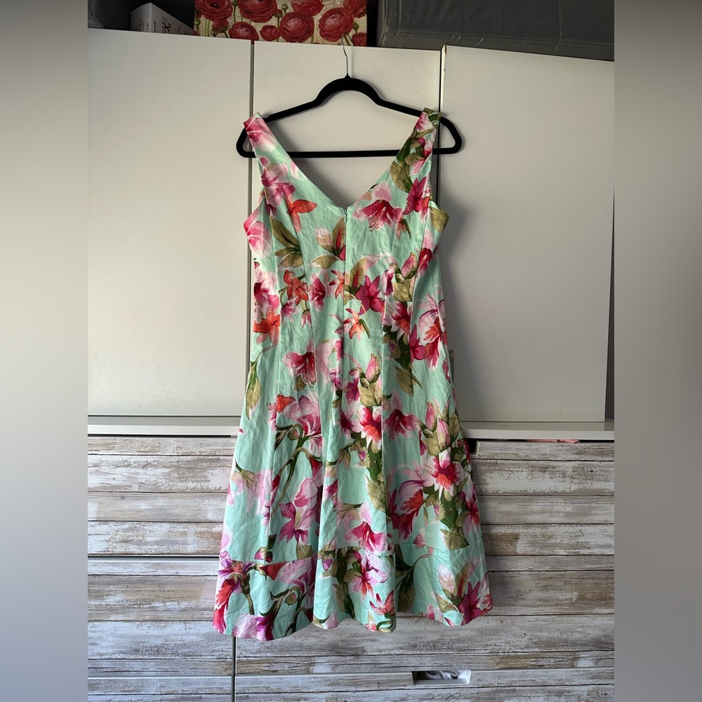 🌸 Chaps Floral Fit & Flare Dress Size 12 Mint Pink Cotton - Picture 2 of 8